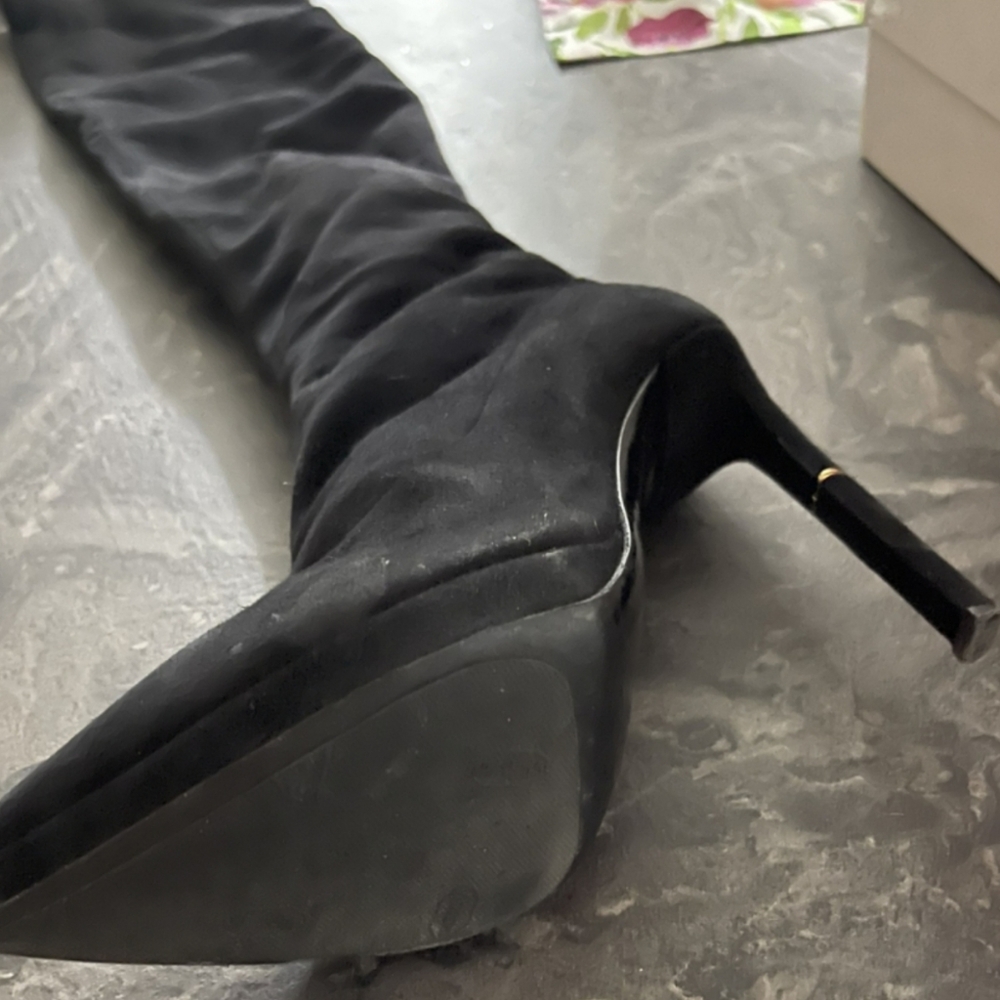 Emilio Pucci Suede Over the Boots - Picture 3 of 4